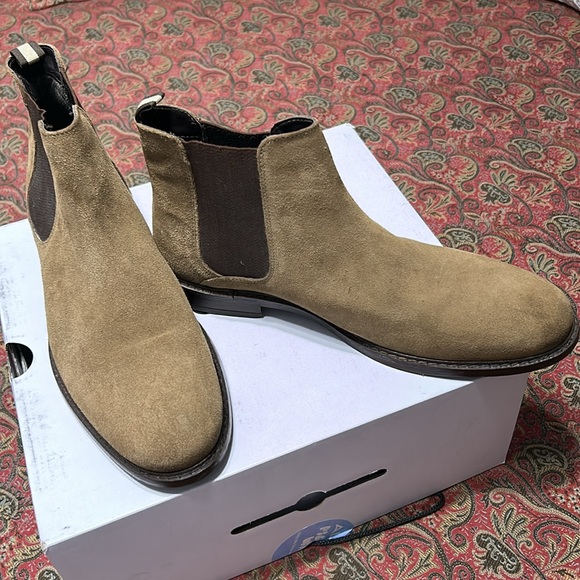 Crown Vintage taupe ankle boots Size 9.5 - Picture 2 of 6